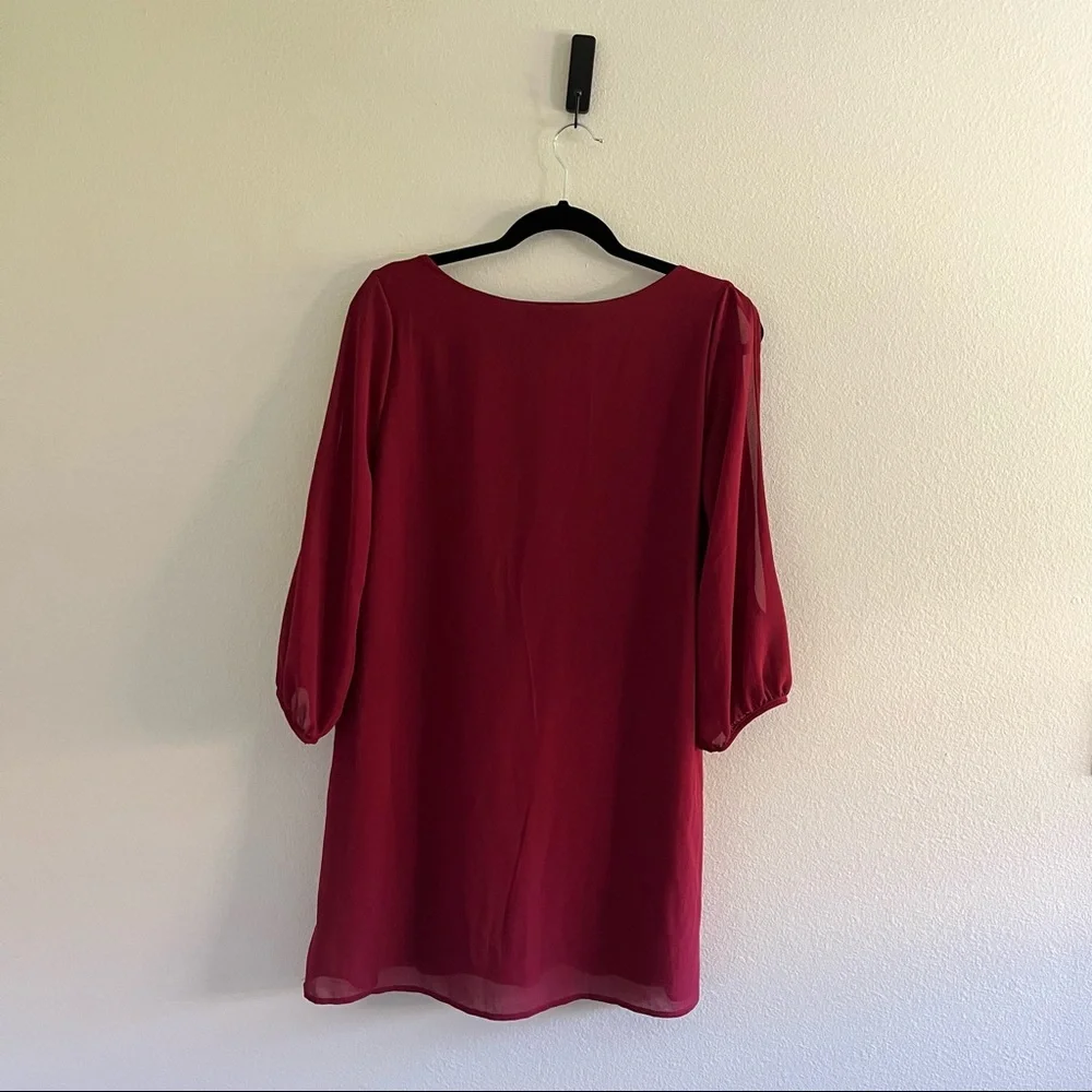 Lulus • Shifting Dears Maroon Long Sleeve Dress‎